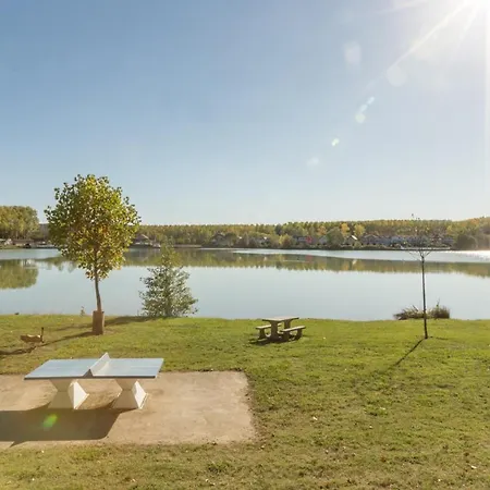 Le Hameau Du Lac 2p 4/5p Lejlighed
